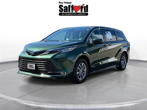 2021 Toyota Sienna XLE 7 Passenger
