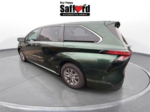 2021 Toyota Sienna XLE 7 Passenger