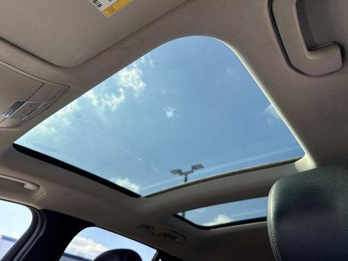 2016 Mercedes-Benz GLC 300 Base