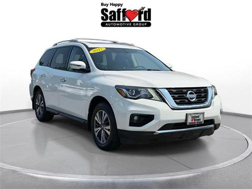 2017 Nissan Pathfinder SL