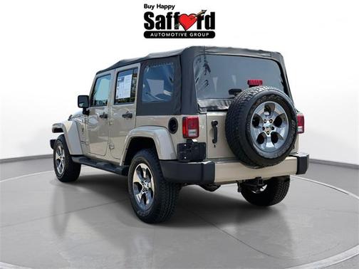 2016 Jeep Wrangler Unlimited Sahara