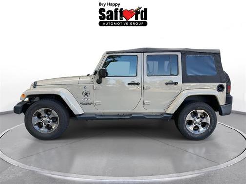 2016 Jeep Wrangler Unlimited Sahara