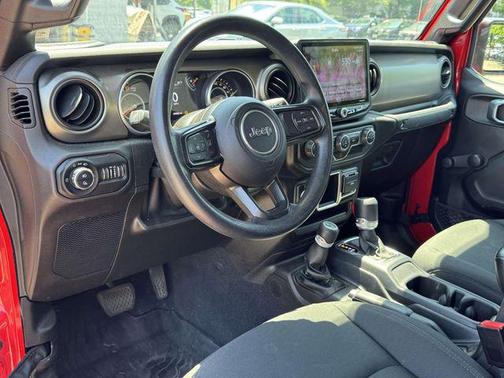 Firecracker Red Clearcoat 2021 Jeep Gladiator Sport