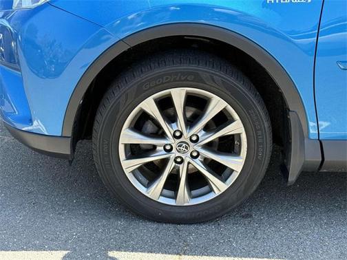 2016 Toyota RAV4 Hybrid Limited