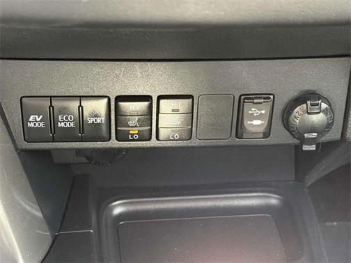 2016 Toyota RAV4 Hybrid Limited