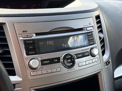 Graphite Gray Metallic 2011 Subaru Outback 2.5i
