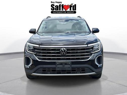 Deep Black Pearl 2024 Volkswagen Atlas 2.0T SE w/Technology 4MOTION