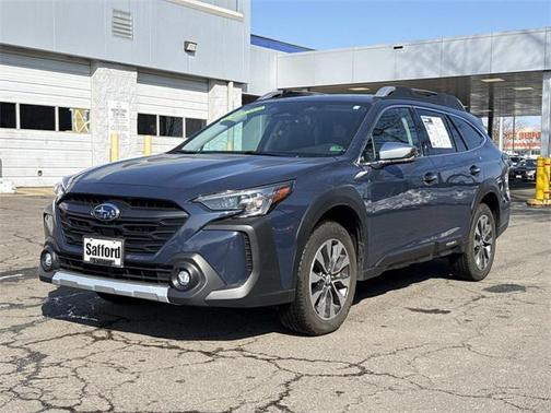 2025 Subaru Outback Touring XT