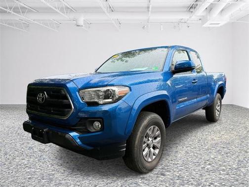2017 Toyota Tacoma SR5