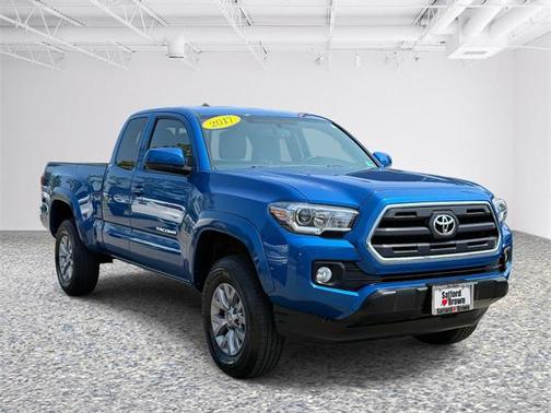 2017 Toyota Tacoma SR5