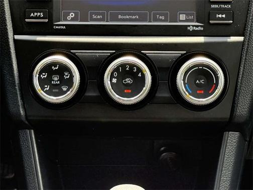 2016 Subaru Impreza 2.0i