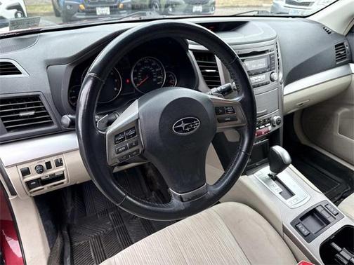 2013 Subaru Outback 2.5i Premium