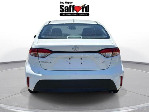 Ice Cap 2025 Toyota Corolla LE