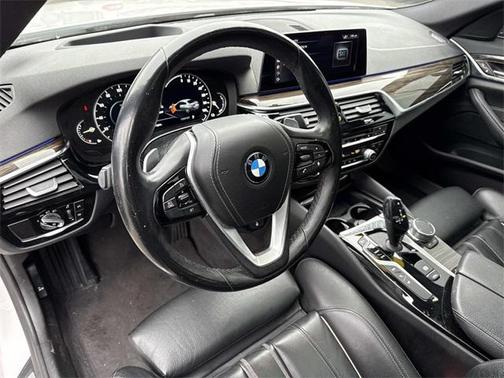 2019 BMW 530e xDrive iPerformance