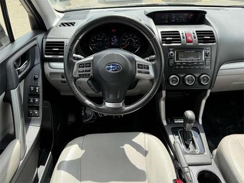 2015 Subaru Forester 2.5i Touring