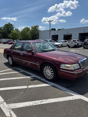 2009 Mercury Grand Marquis LS (Fleet Only)