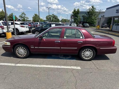 2009 Mercury Grand Marquis LS (Fleet Only)