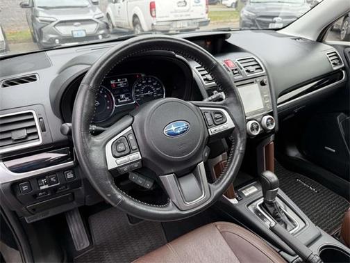 2017 Subaru Forester 2.5i Touring