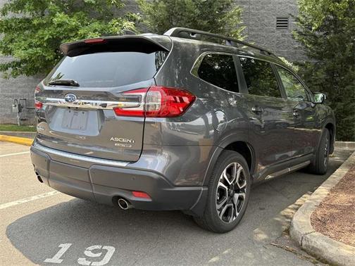 2023 Subaru Ascent Limited 8-Passenger