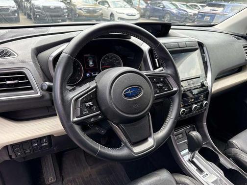 Crystal White Pearl 2019 Subaru Ascent Premium 8-Passenger