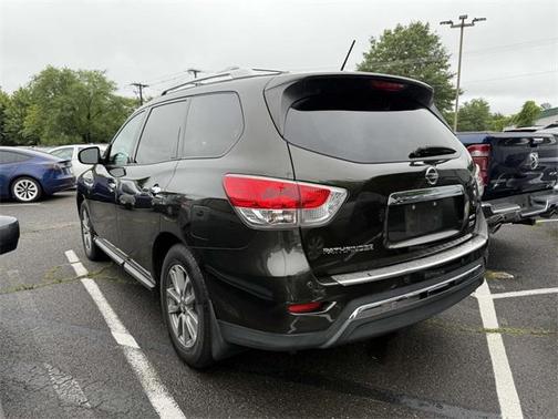 2015 Nissan Pathfinder SV