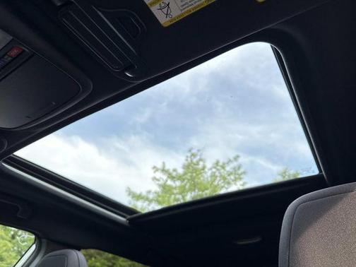 White Pearl 2026 Subaru Forester Premium