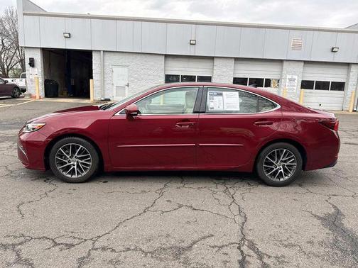 2018 Lexus ES 350 Base