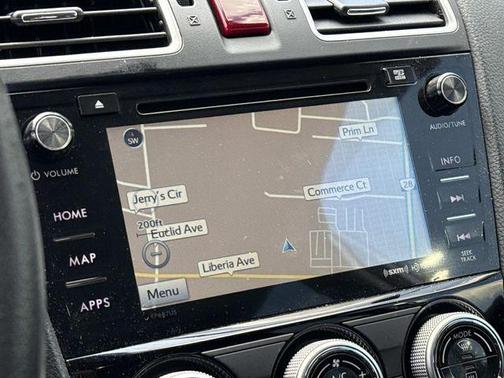 Ice Silver Metallic 2016 Subaru Forester 2.5i Limited