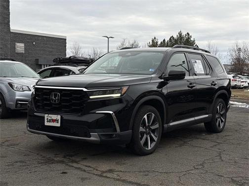 2023 Honda Pilot Touring 8-Passenger