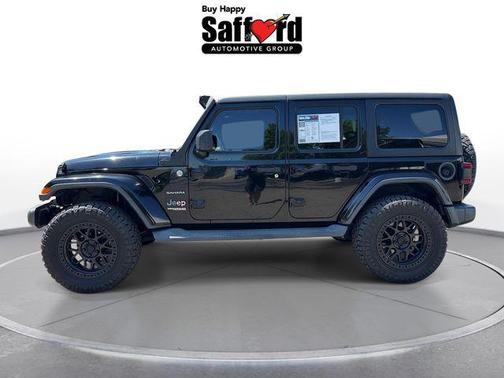 Black Clearcoat 2018 Jeep Wrangler Unlimited Sahara