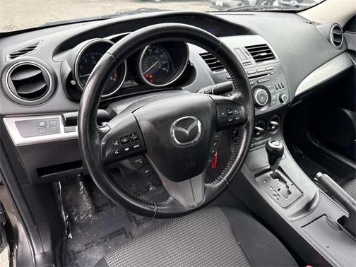 2012 Mazda Mazda3 i Touring