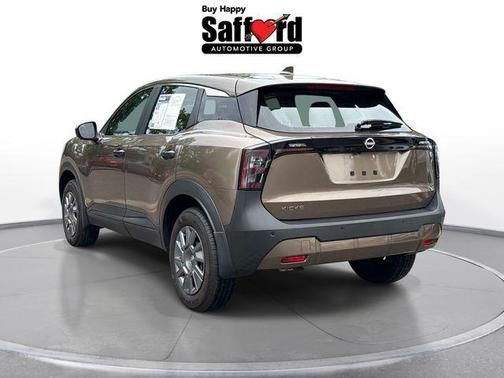 Canyon Bronze Metallic 2025 Nissan Kicks S