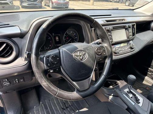 Galactic Aqua Mica 2018 Toyota RAV4 XLE