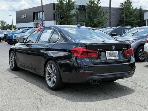 2018 BMW 330 xDrive