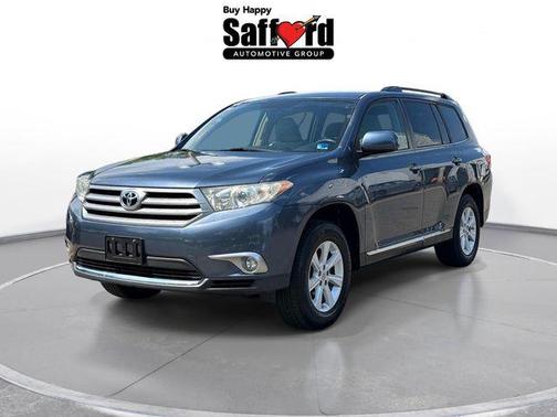 Shoreline Blue Metallic 2013 Toyota Highlander SE