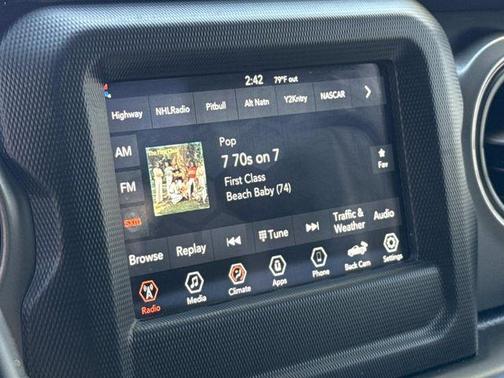 2022 Jeep Gladiator Willys 4x4