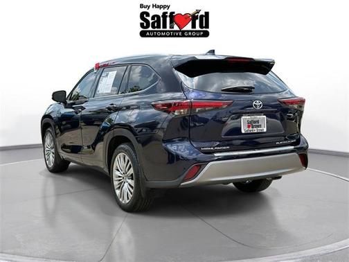 2024 Toyota Highlander Platinum