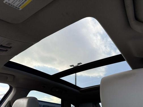 2010 Cadillac SRX Luxury Collection