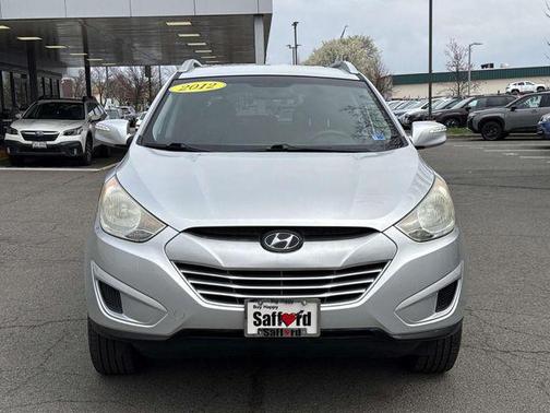 Diamond Silver 2012 Hyundai TUCSON GLS