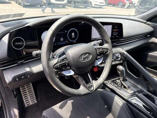 Phantom Black 2022 Hyundai ELANTRA N Base