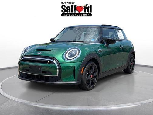 British Racing Green IV Metallic 2023 MINI Hardtop Cooper S