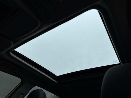 Crystal White Pearl 2019 Subaru Forester Sport