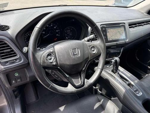 Modern Steel Metallic 2016 Honda HR-V EX-L w/Navigation