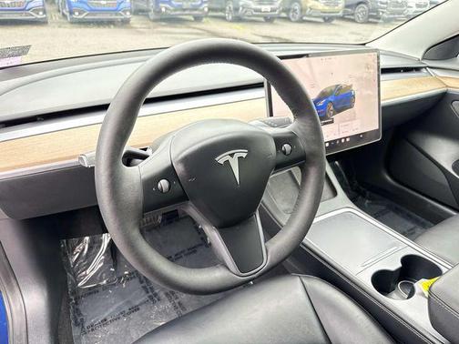 Deep Blue Metallic 2022 Tesla Model 3 Long Range
