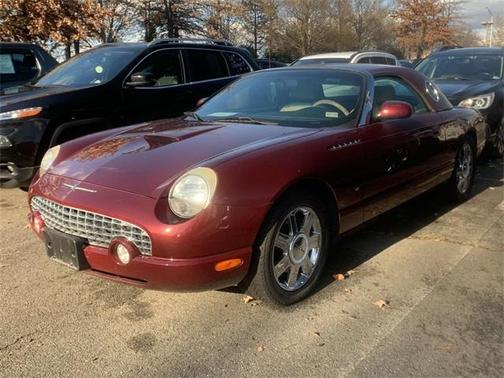 Photo 2 of 5 of 2004 Ford Thunderbird