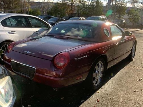Photo 4 of 5 of 2004 Ford Thunderbird