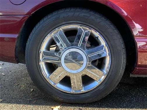 Photo 5 of 5 of 2004 Ford Thunderbird