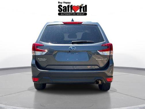 Magnetite Gray Metallic 2022 Subaru Forester Base