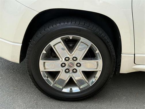 2013 GMC Acadia Denali