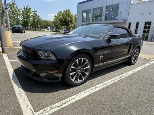 2011 Ford Mustang GT Premium